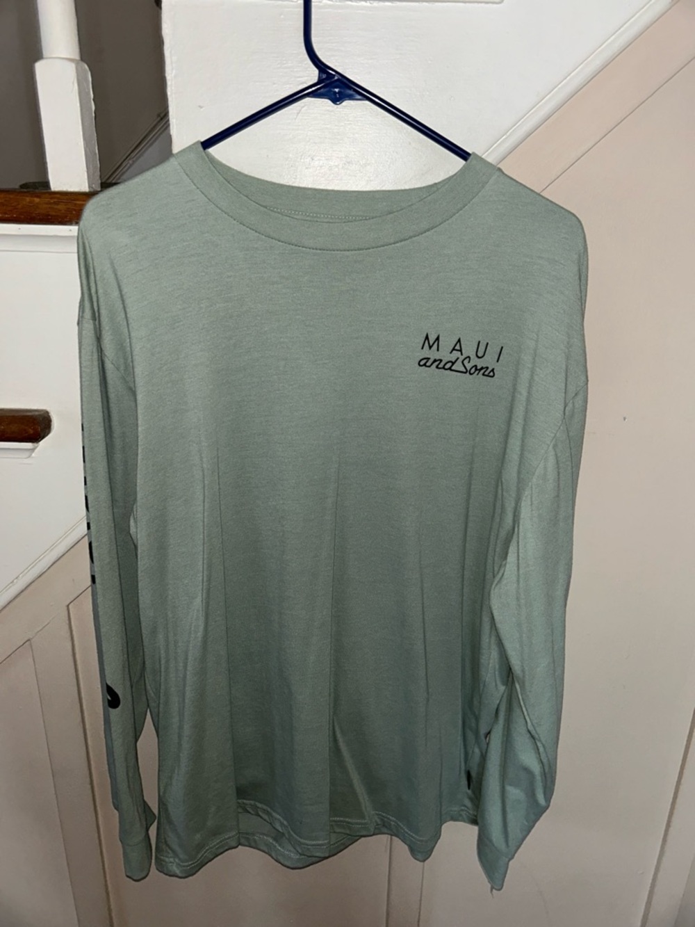 Maui and Sons Men's Long Sleeve Tee - Sage Green